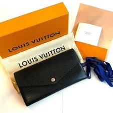 LOUIS VUITTON Epi Leather Black Long Wallet
