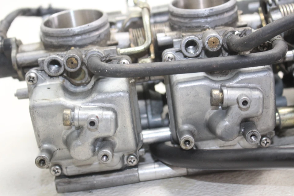 Carburadores de carbohidratos Yamaha FZ1 FZS1000 2001-2005 Foto 4 de 4