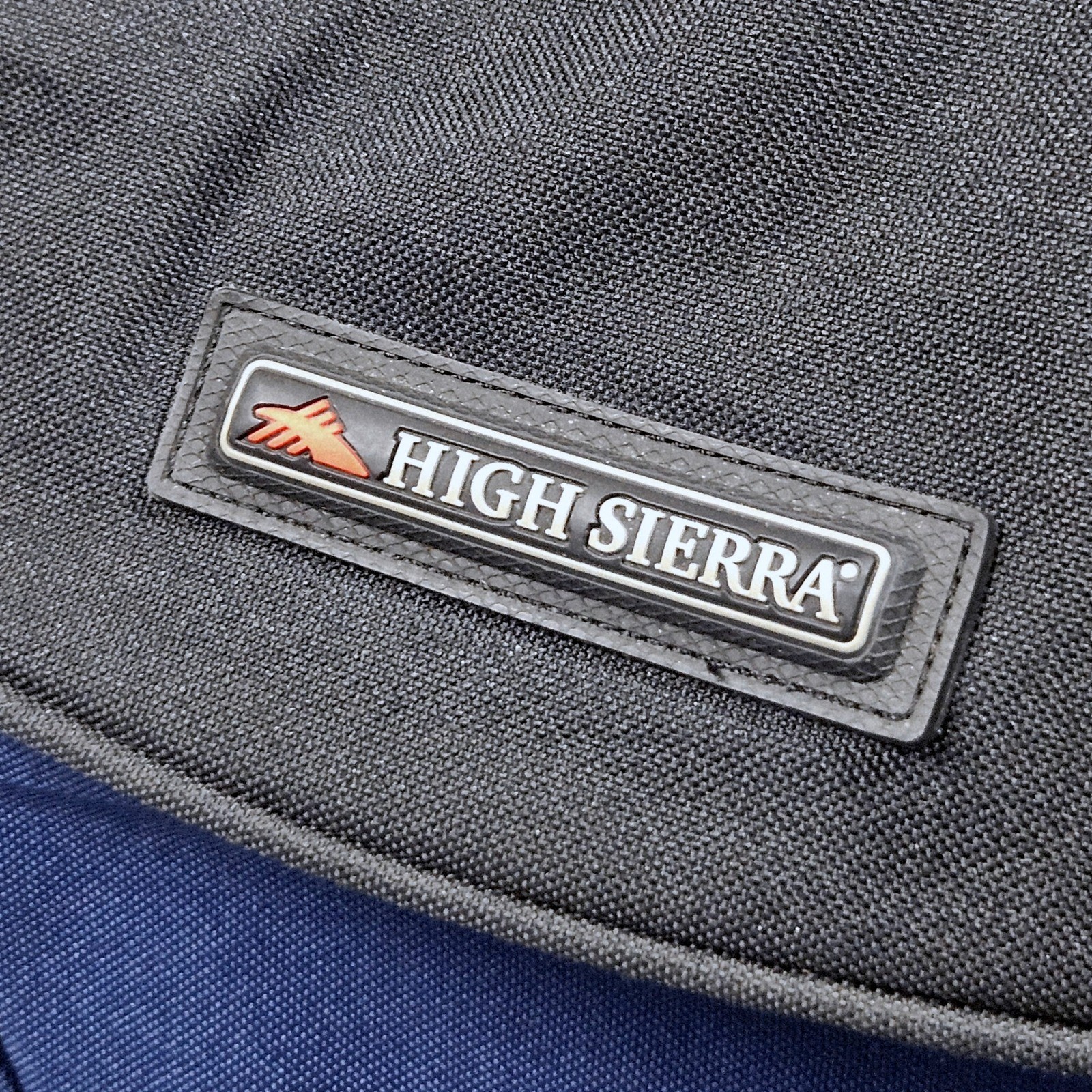 Microsoft Flight Simulator Backpack High Sierra D… - image 4