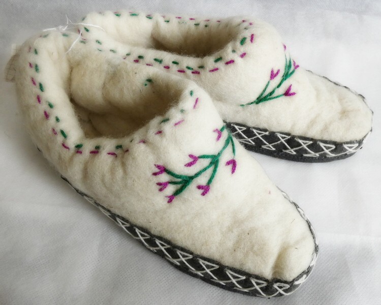 SAOLA Pantofole albanesi da donna lana fatte a mano suola in pelle scamosciata taglia 41 UK 8 originali