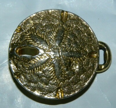 Vintage 1974 Mimi D N Sand Dollar Belt Buckle Beach Summer Chic Vintage Signed Mimi di N 1974 Gold Tone Sand Dollar Belt  main image 3