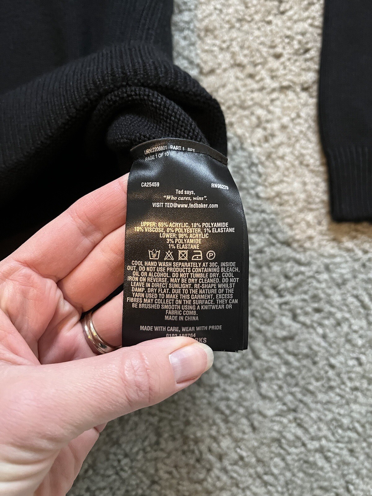 Ted Baker Arks Slim Fit Textured Crew Sweater black men’s size 5 = XL