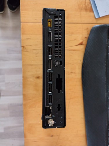 Lenovo ThinkCentre M710q Tiny i3-7100T/8GB/120GB/WiFi/Win11 Pro - Afbeelding 2 van 4
