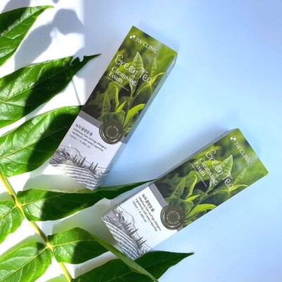 8 x 3W Clinic Cleaning Foam Prevents Acne Oxidation with Green Tea (100ml)