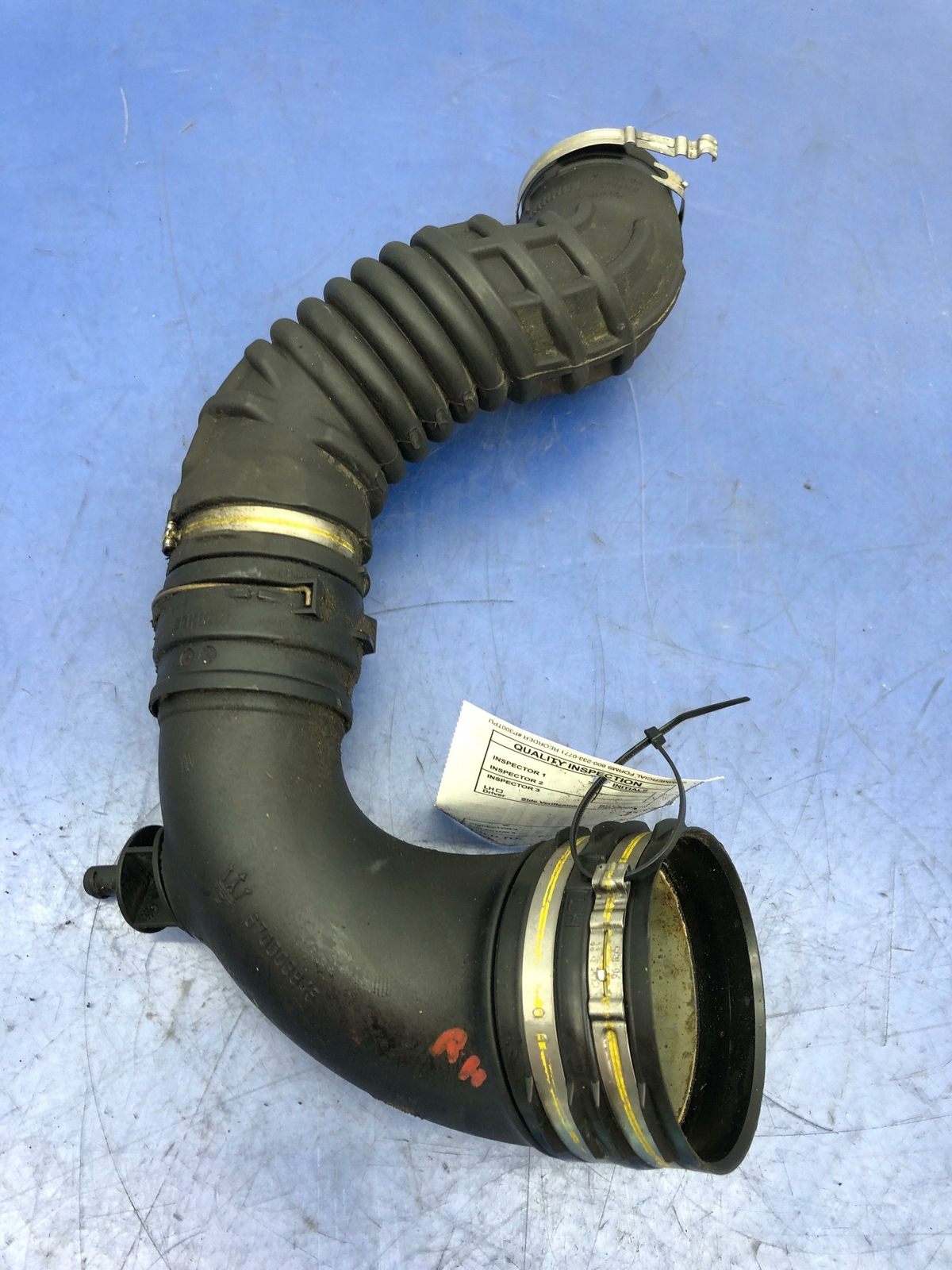 Maserati Quattroporte S Diesel 2013-2017 Right Air intake sleeve P/N 670003847