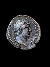 Hadrian Denarius,  RIC  ll 160