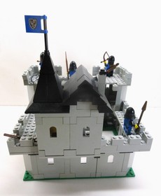 Lego Vintage LL Black Falcons Castle #6074-Fortress-100% w/minifigs  (1986)