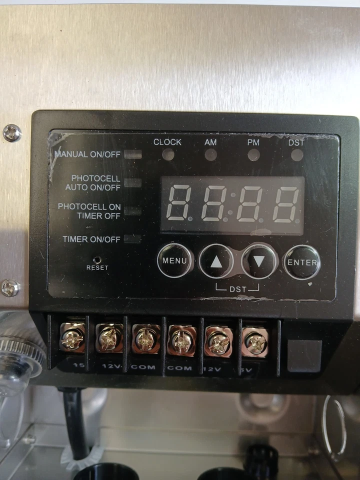 Трансформатор низкого напряжения Surailec 200 Вт с цифровым таймером и фотоэлементом вход/выход - Изображение 4 из 4