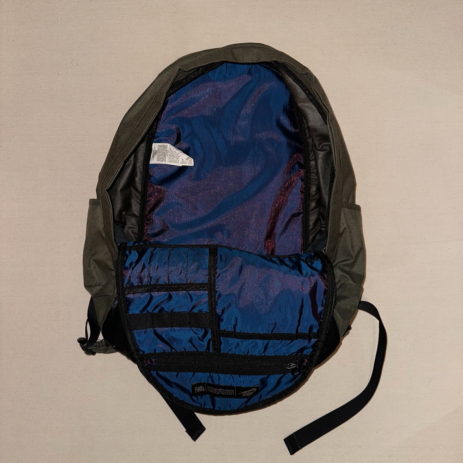 NIKE CHEYENNE 3.0 BACKPACK - SOLID - MEDIUM OLIVE… - image 5