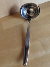 So&szlig;enkelle So&szlig;enl&ouml;ffel mit Griff ca. 17 cm lang Edelstahl / feine Linien am Grif