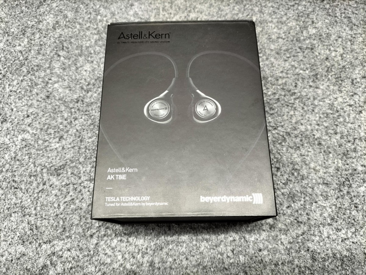 Astell & Kern beyerdynamic silver Wired Driver Headphones In