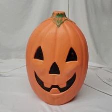 Halloween Pumpkin Jack-O-Lantern Blow Mold W/ Light Sun Hill 20x14x8" Works WEAR