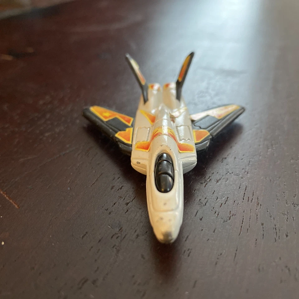 Mattel Die Cast Hot wheels Tom Cat F-14. Hot Wheels colors.  - Image 2 of 4