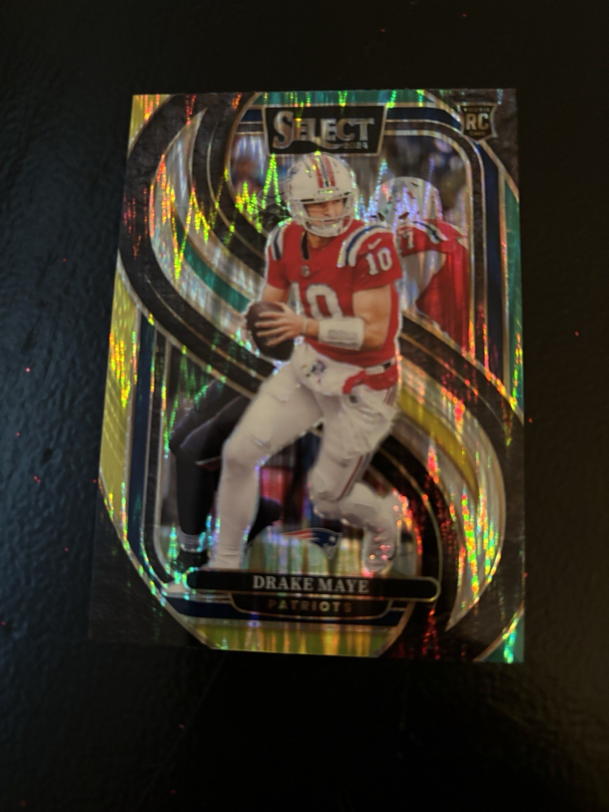 2024 Panini Select - Premier Level Drake Maye Green & Yellow Shock Prizm (RC)