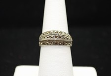 Sterling Silver Ring w/ Dark Stones SZ 7 FMF260