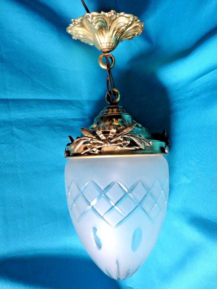 ANCIEN LUSTRE PLAFONNIER BRONZE LAITON STYLE LOUIS XVI OGIVE CRISTAL ST LAMBERT - Photo 4/4