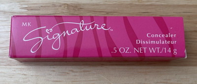 Mary Kay 322700 Beige Signature Concealer .5oz (New in Box)