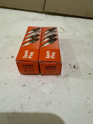 Autolite 437 Spark Plugs Ford Tractor 2N 9N 8N 4000 501 900 901 NAA AL437 QTY 2
