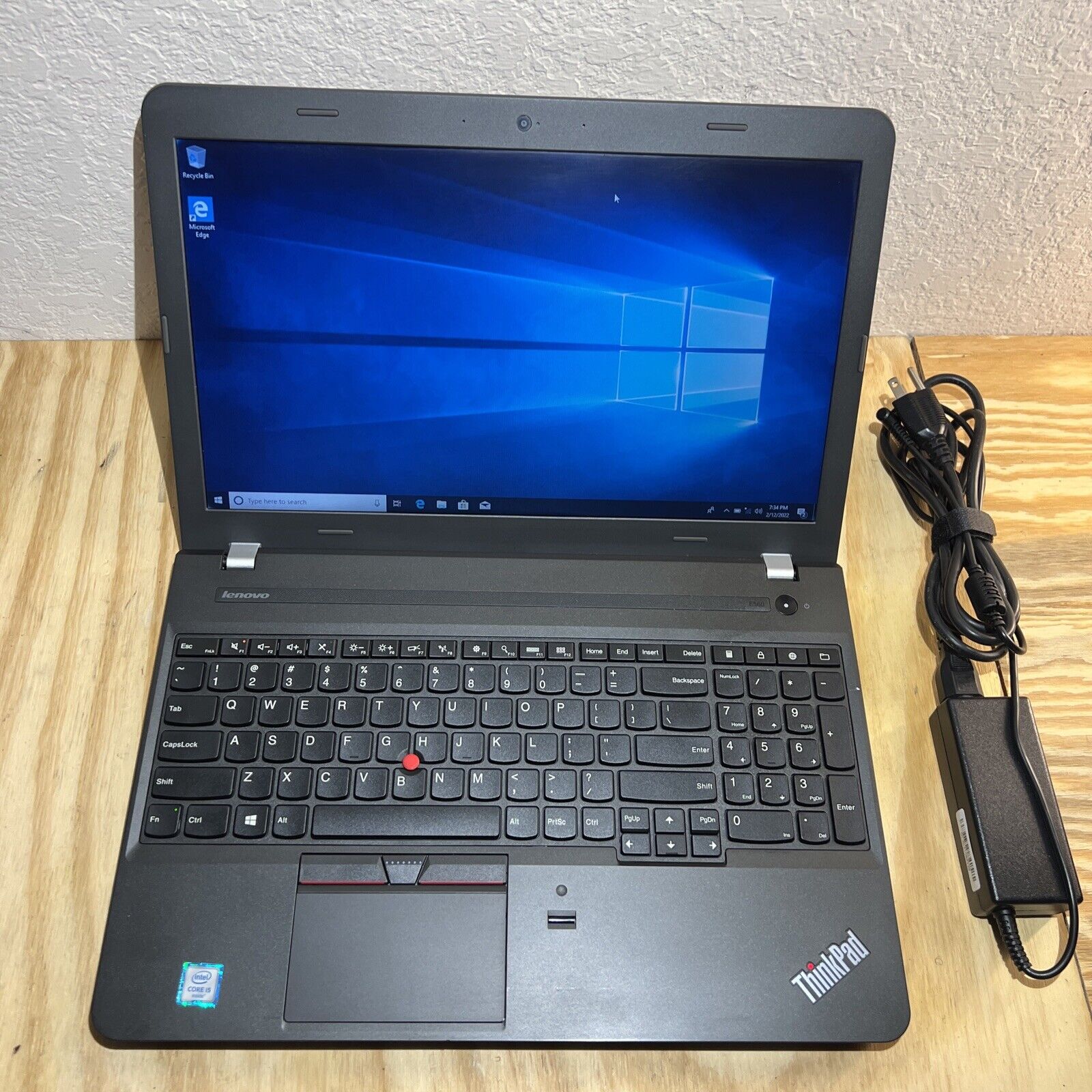 Lenovo E560 Core i5-6200U ★8GB/SSD240GB