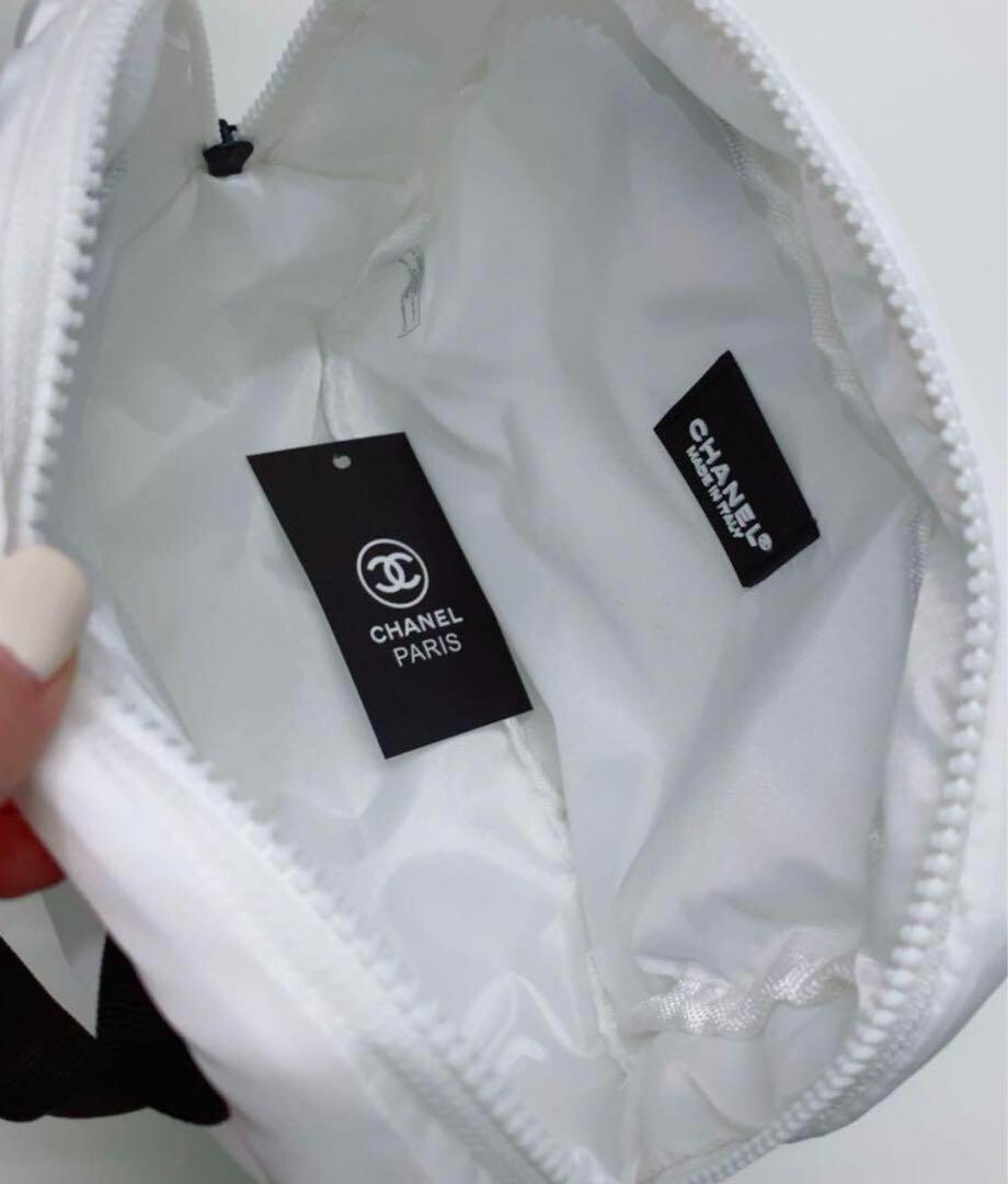CHANEL Cosmetics Mini Bag Mini Boston Bag Pouch White