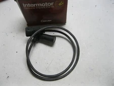 Engine Crankshaft Position Sensor Intermotor CSS532 (Black)