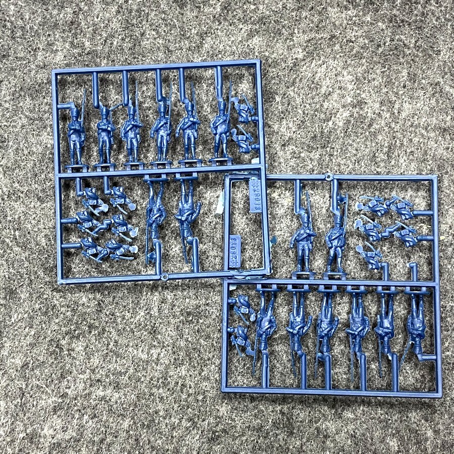 1:72 Scale HaT Military Figures Lot – Assyrian, German Infantry, Cavalry & Chariots, Used