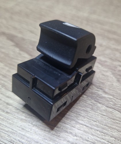 BMW 5 6 7 Window Switch Control Front Passenger Window F10 F11 F06 F01 9241949 - Picture 3 of 9