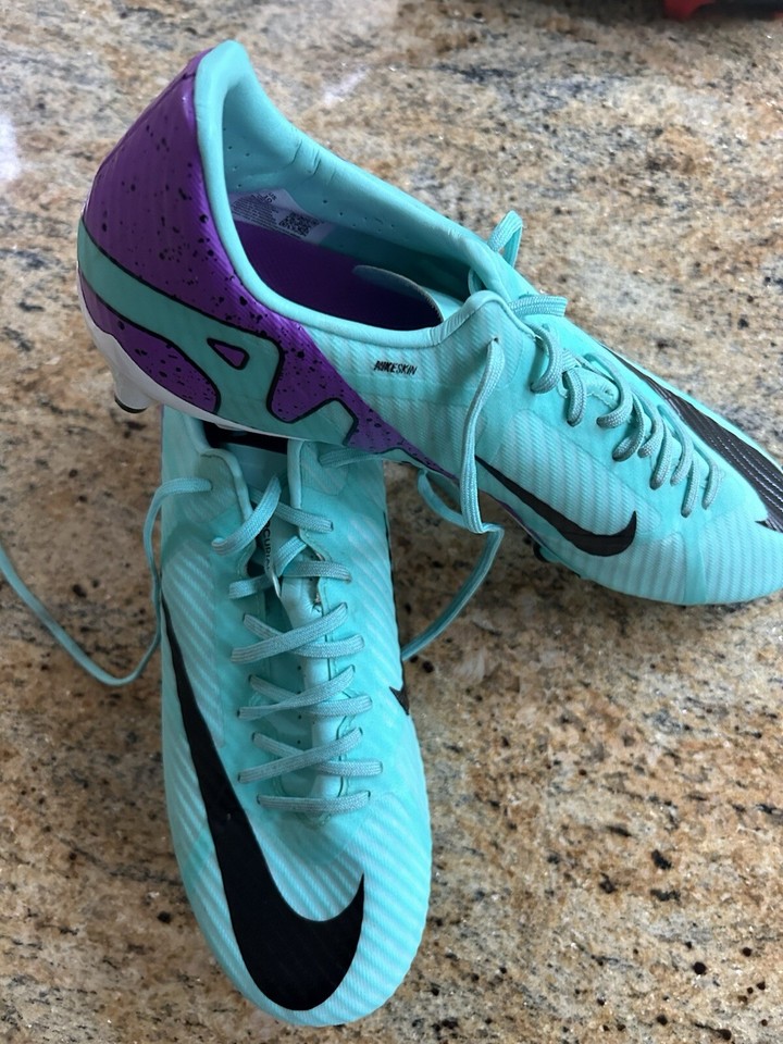 football boots size 9 uk men Relisted Due To Time waster eBay