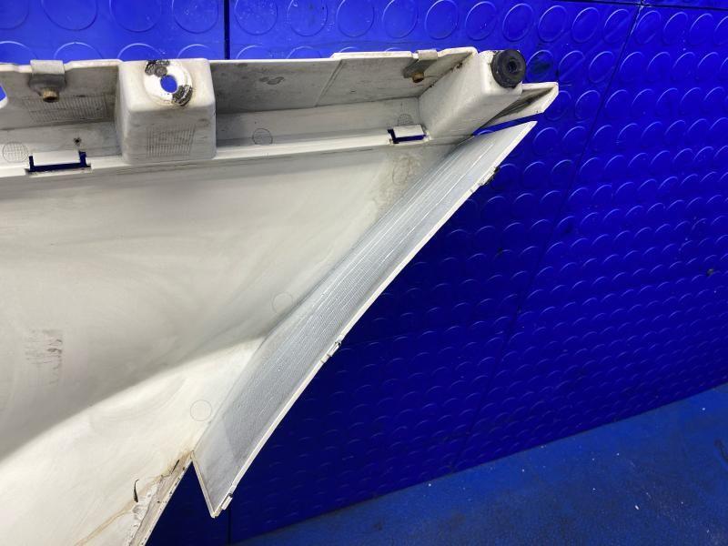 2016-2021 MCLAREN 570S REAR RIGHT LOWER QUARTER PANEL WING COVER WHITE 13A5326CP