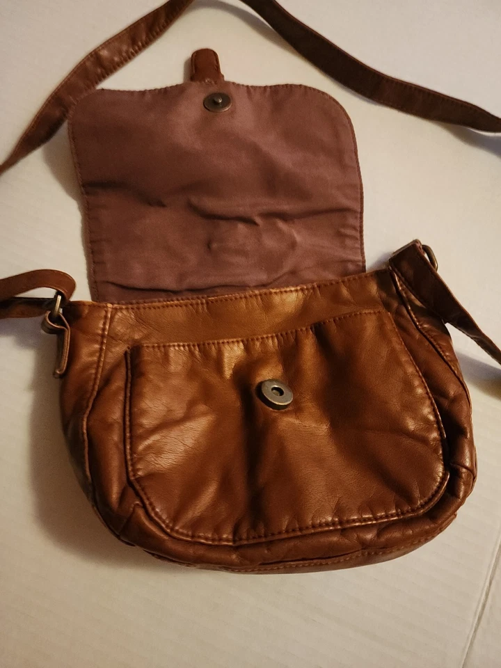 Cartera Mossimo Supply Co Foto 3 de 4