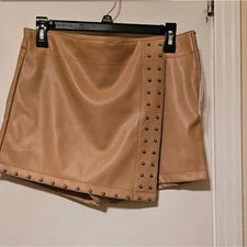 So-Good For Life Junior's Mini Skirt Faux Leather Skorts with Studs- Size 9 NWT