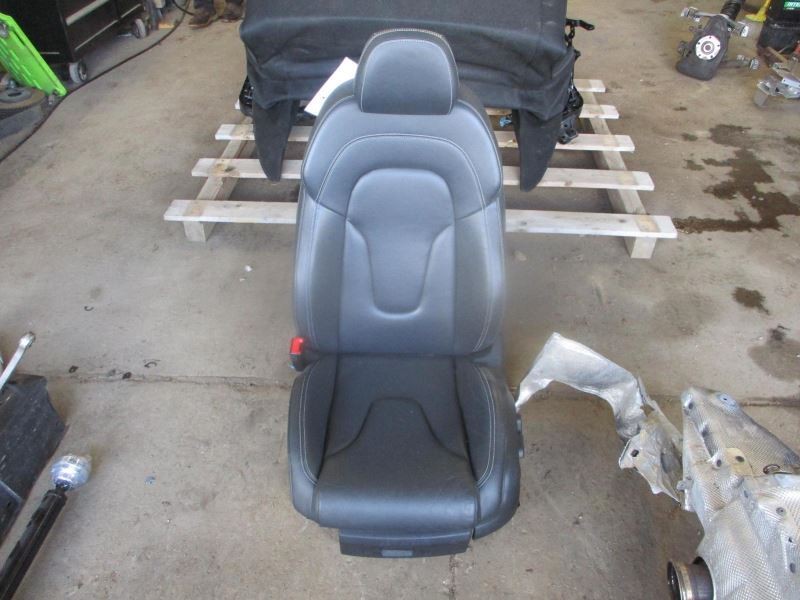 Audi R8 Spyder 2011-2013 Front Airbag P/N 1224271