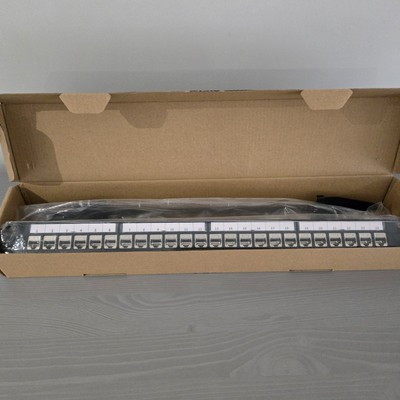 1 HE CAT8 19 ZOLL RJ 45 GESCHIRMTES MODUL 24 PORT PATCH PANEL KIT RACKMONTAGE