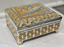 Decorative Trinket Box Vintage Jewelry Box Large Treasure Chest Shape Box 