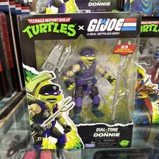 Playmates Teenage Mutant Ninja Turtles x G.I. Joe Dial-Tone x Donnie Figure