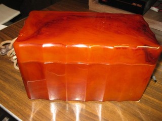 Catalin GE General Electric L 622 Tube Radio “ Jewel Box”