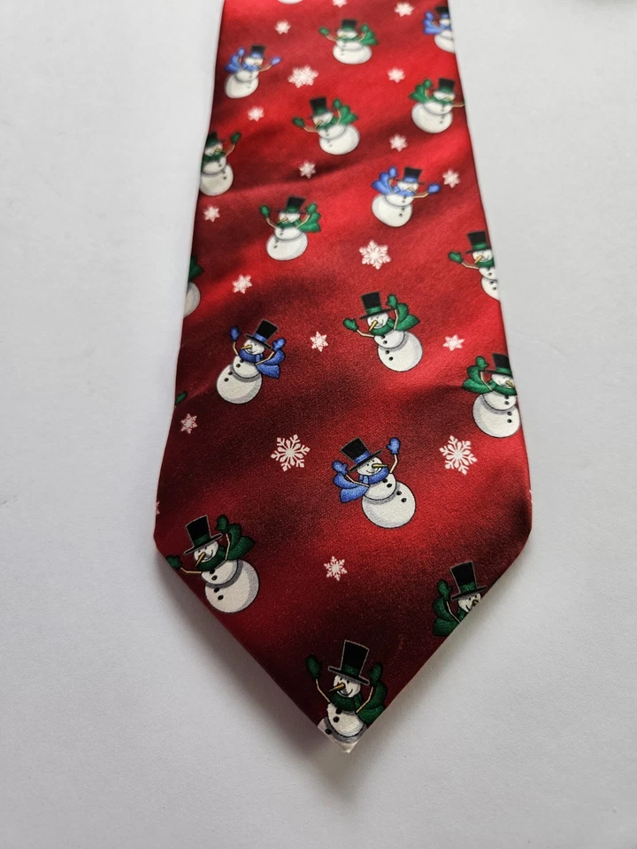 Men's Holiday Tie Snowmen - 58” L x 4” Wide Christmas Red White Snowflakes Silk - Изображение 2 из 4