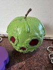 Disney Princess Snow White Poison Apple Figure, Keychains Charm Evil Queen Read — photo 7
