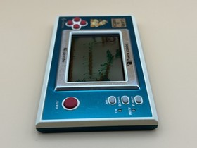 Nintendo Game & Watch DONKEY KONG JR.  DJ-101 1982 with Arabic Manual