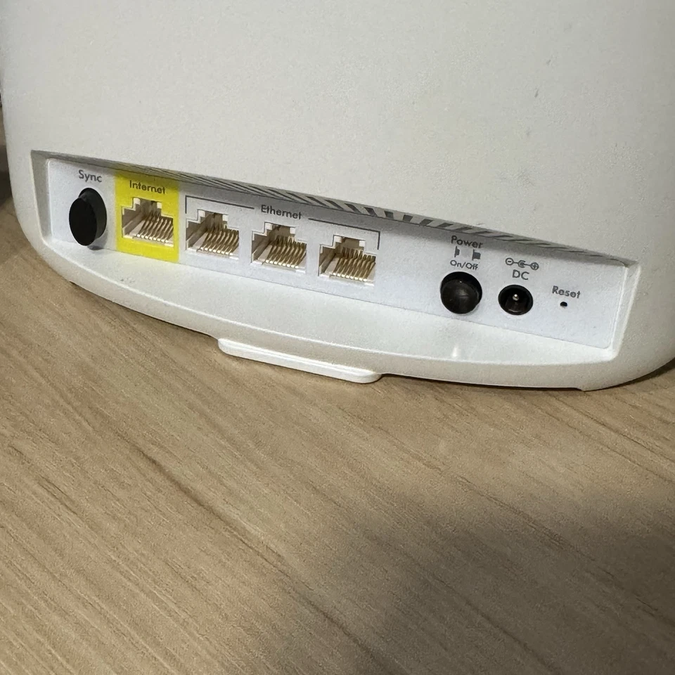 Netgear Orbi RBR50v2 Router AC3000 Tri-Band Wi-Fi Wireless | Power cord TESTED - Image 3 of 4