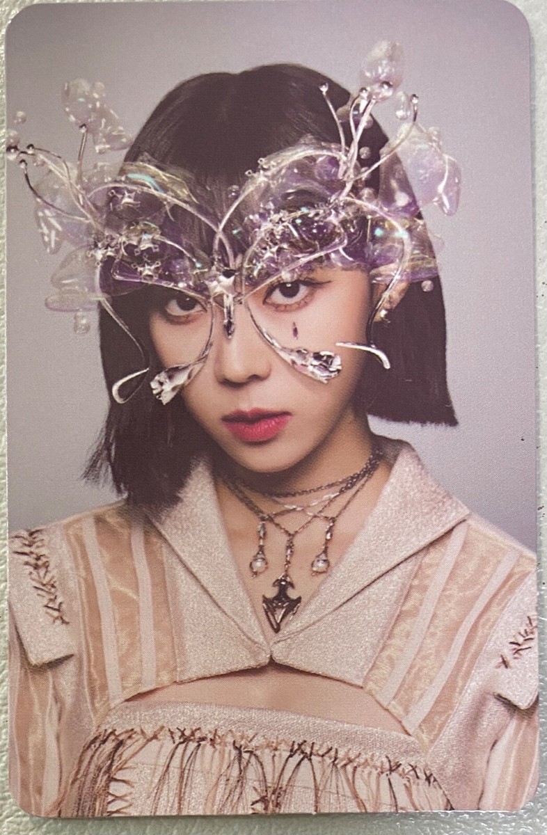 aespa - SAVAGE ] 1st Mini Album 100% Official PHOTOCARD Karina