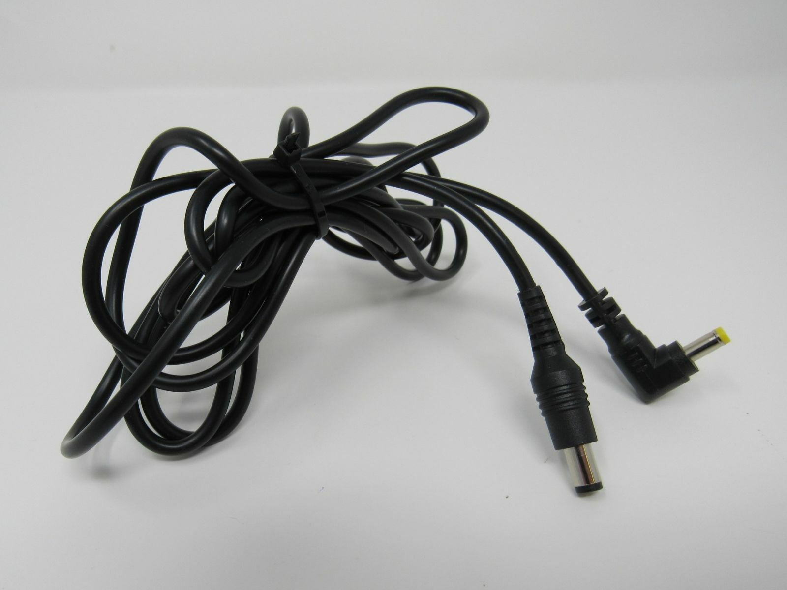 Standard Power Adapter Cable 6.3x4.4-mm to 4.8x1.7-mm Length 6.5 ft