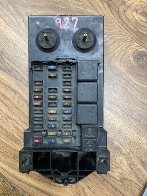2000 FORD EXPEDITION FUSE BOX ENGINE YL1T-14A067-AA | eBay