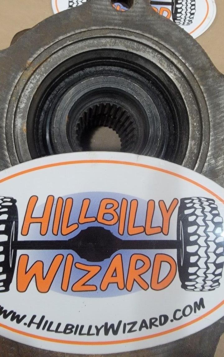 GM Th350 700R4 adapter to NP205 figure 8 pattern with 27 spline coupler