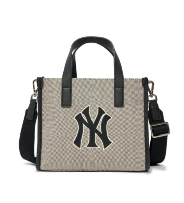 バックパック・リュック MLB Korea Basic Mustang Small Tote Bag BOS Camel 3AORS0746-4 MLB KOREA Basic Mustang Small Tote Bag New York Yankees