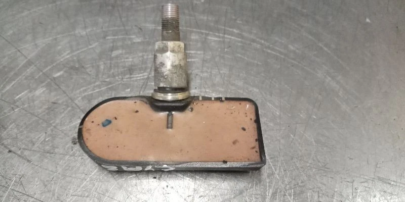 Sensor TPMS 56053031AD 2010 Dodge Journey 6739379 Foto 4 de 4