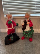 Vintage Annalee Santa Claus & Mrs. Claus Dolls 27