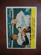 1958 Topps Willie Mays, Duke Snider Rival Fence Busters #436 EX-EXMT?