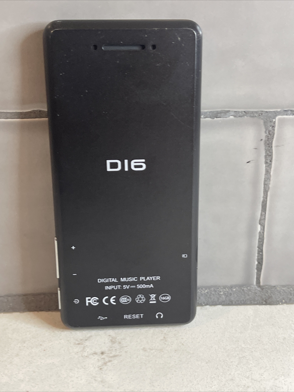 Soulcker D16 MP3 BUNDLE FULLY TESTED!!! eBay