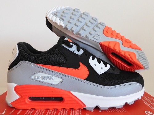 NIKE AIR MAX 90 ESSENTIAL WOLF GREY 